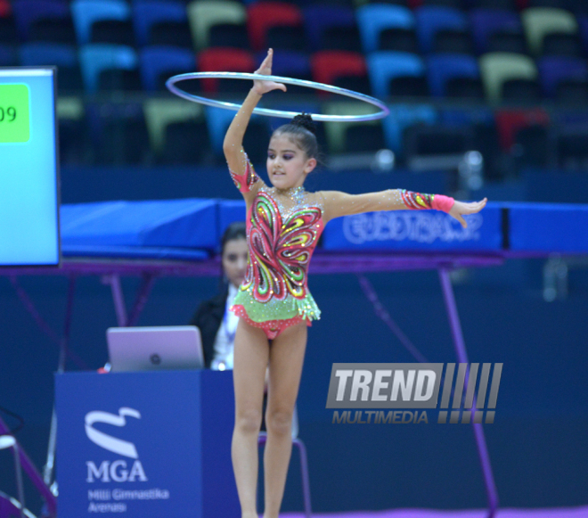 Bədii gimnastika üzrə 22-ci Azərbaycan Birinciliyi və Bölgələrarası Kubok yarışları. Bakı, Azərbaycan, 17 dekabr 2015